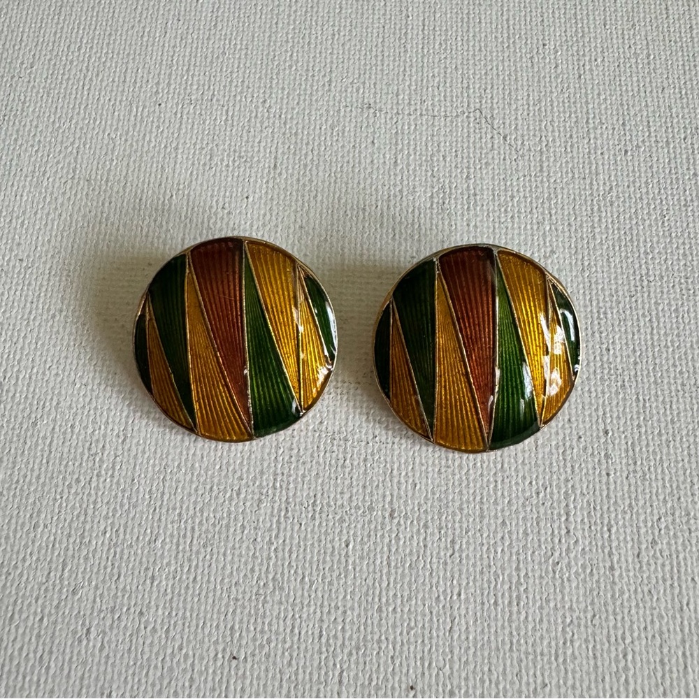 Earrings Vtg enamel Cloisonne clip earrings